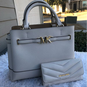New Michael Kors Reed Satchel Purse & Wallet Set Light Cream Bundle